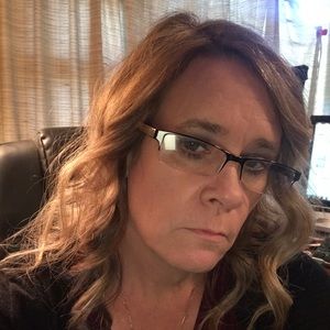 Meet your Posher, Tina